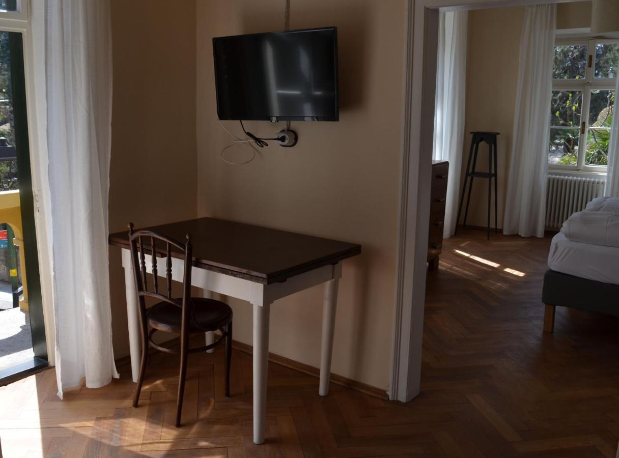 Villa Iolanda Мерано Экстерьер фото